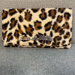 Lux de Ville wallet